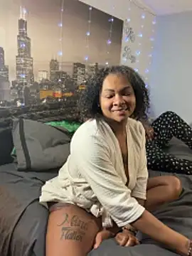 HaloRodeoLover2 élő XXX-chatje