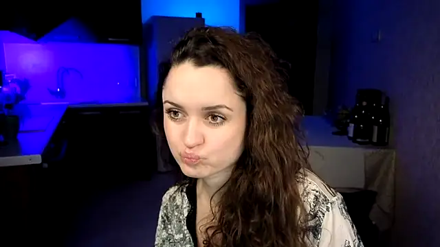 Chatroom XXX en direct de Cerann1