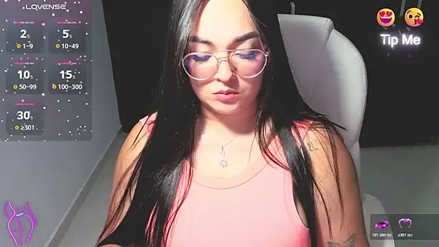 CelesteBrucee: онлайн-секс-чат