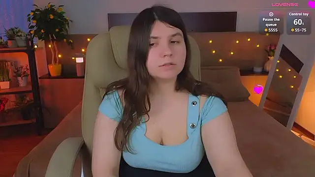 Онлайн чат XXX Viola__Shy