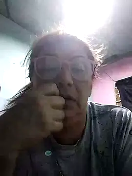 Martina-miller1 Chat XXX in diretta