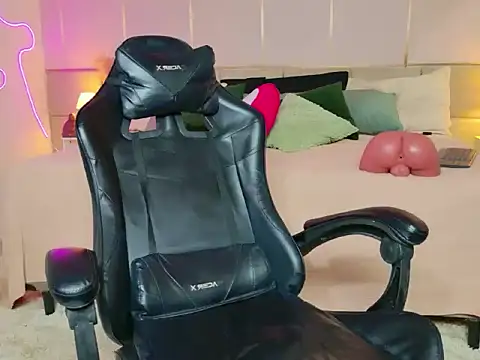 SoHighAngel: απευθείας συνομιλία ΧΧΧ