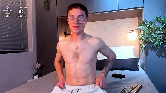 Lil_James – Naživo XXX chat