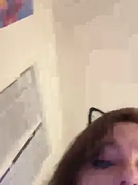 BambiKitty's Webcam Show