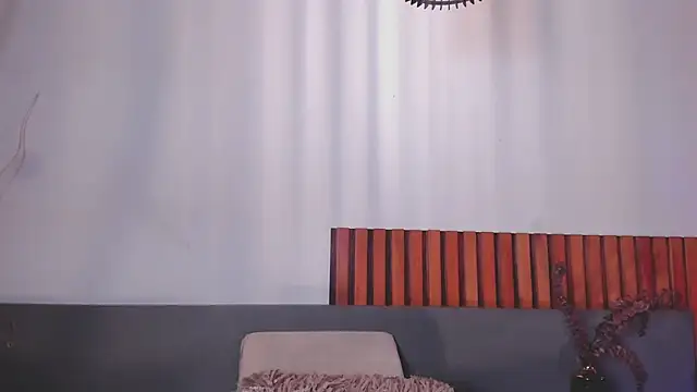 Chat XXX ao vivo de AndraCyruss