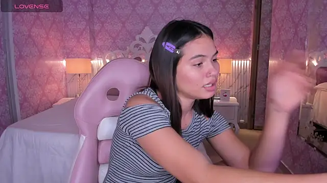 Chat XXX ao vivo de babysophie18_