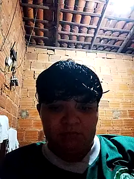 luuh99 Live XXX-Chat