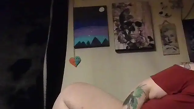 GothyBaby: διαδικτυακό σόου στην κάμερα