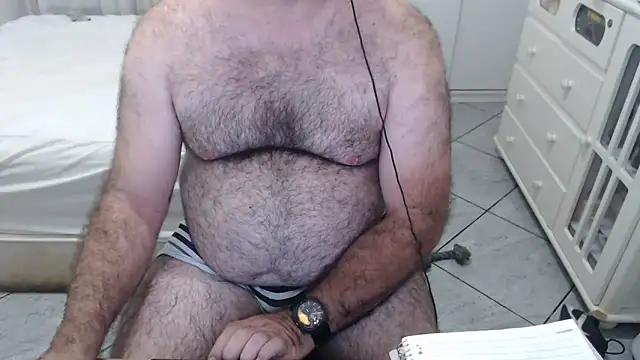 MysterBearMG Webcam-Show