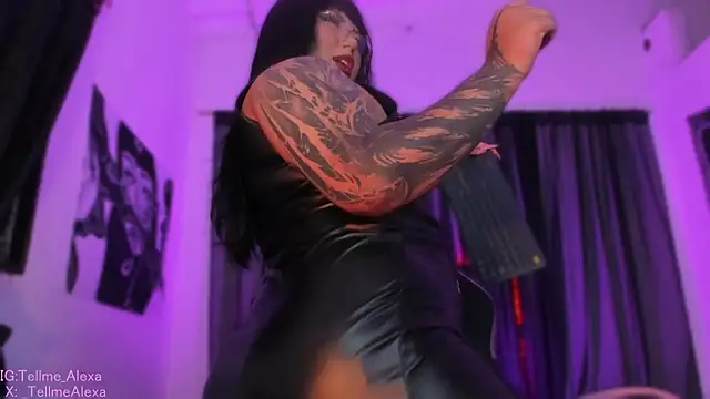 Tellme_Alexa's Live XXX Chat