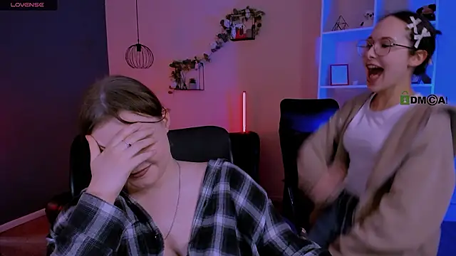 nikole_kitt Obrolan Langsung XXX