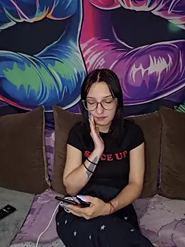 AllexyAle 现场XXX聊天