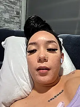 alaia_princess 现场XXX聊天