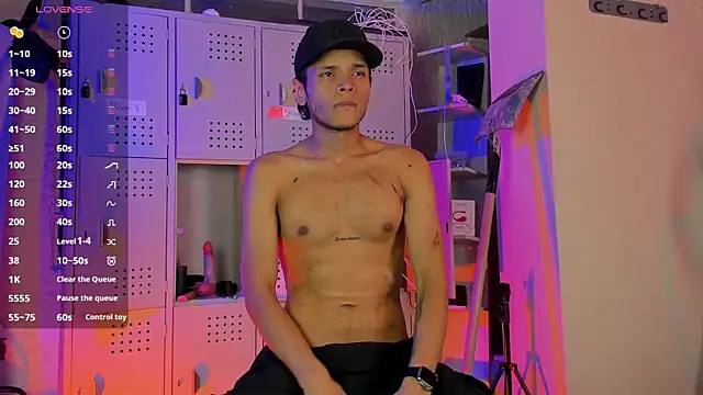 Alejandroo_Montenegro Adlı Modelin Web Kamerası Şovu