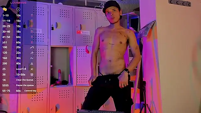 Czat XXX na żywo – Alejandroo_Montenegro