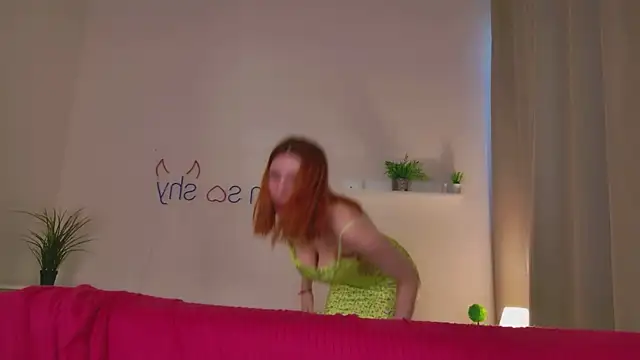 Mikka_Blush লাই ভ XXX চ্যাট