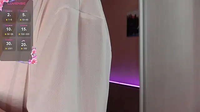 Alexa_Sparkle Live XXX-Chat