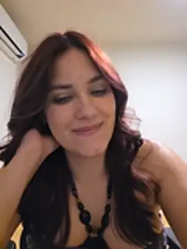 Czat XXX na żywo – MiaRides19