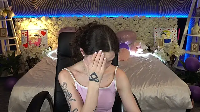 Chatroom XXX en direct de BabyFlowerr