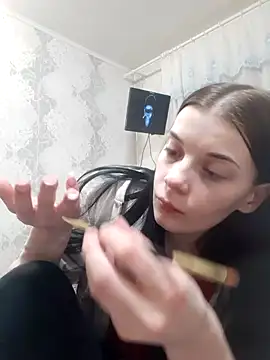 JhonSHelBy7LuNa Chat XXX live