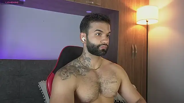 MarkHazze's Live XXX Chat