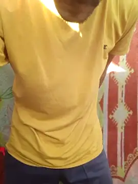 Burhade--: διαδικτυακό σόου στην κάμερα