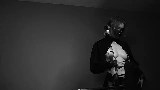 ginger_hugs' Live XXX Chat