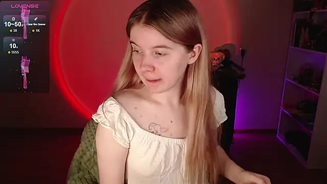 Strawberry_juli's Live XXX Chat