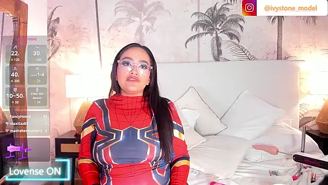 IvyStonne's Live XXX Chat