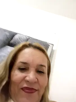 Chat XXX Live charlotte_milf30