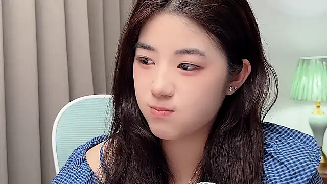 Nicole20266 Show Webcam