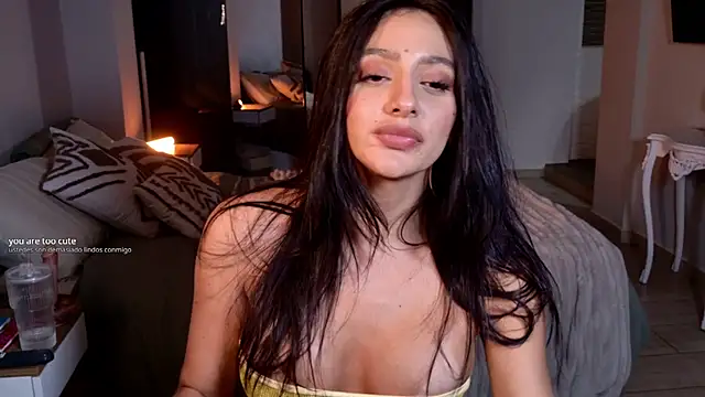 Chat XXX ao vivo de Milana_De