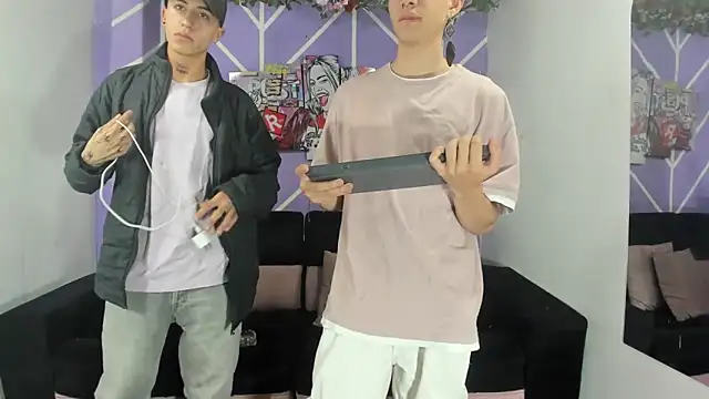 heyy_noah11のウェブカメラショー