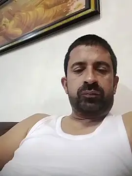 XxX_KING30 Adlı Modelin Canlı XXX Sohbeti