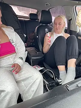 MerlinDave: απευθείας συνομιλία ΧΧΧ