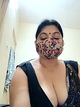 Ratna-777 Live XXX-Chat