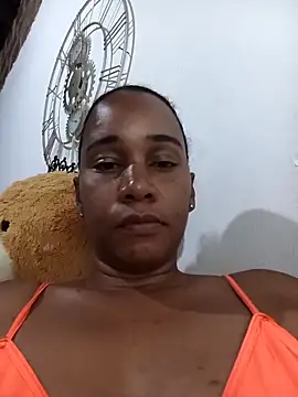 EbonyHorrny Live XXX-Chat