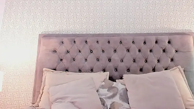 Evaa_Lunna_ Live XXX-Chat