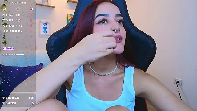 ViolethRosse Chat XXX in diretta