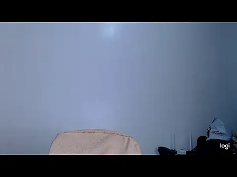 Urmistress_Clara Show Webcam