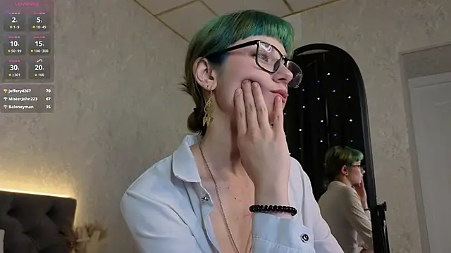 Scarle_Whisper Chat XXX in diretta