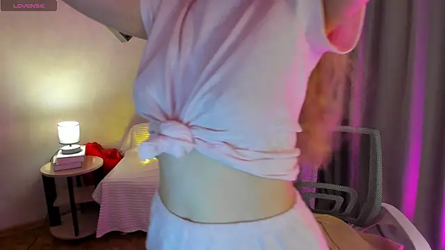 Shiny_Liss Live XXX-Chat