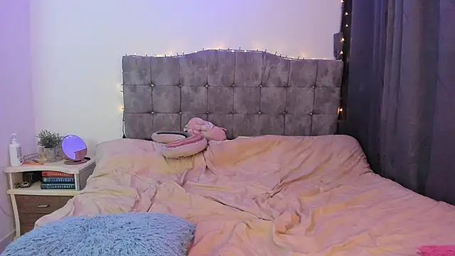 MonicaTsX Webcamshow