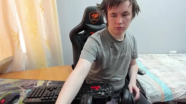 iliaskrislove's Live XXX Chat