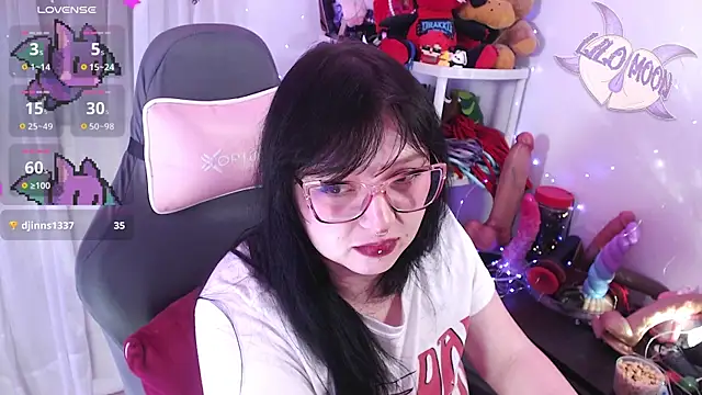 Živý XXX chat LiloMoon69