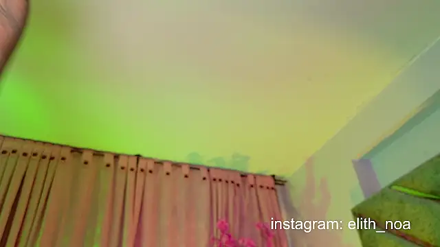 Živý XXX chat Elith_noa