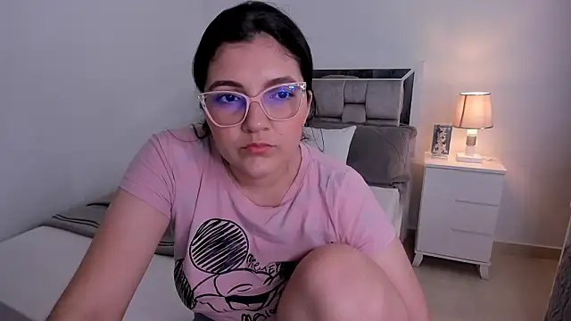 Chat XXX en directo de Camilaa_bueno