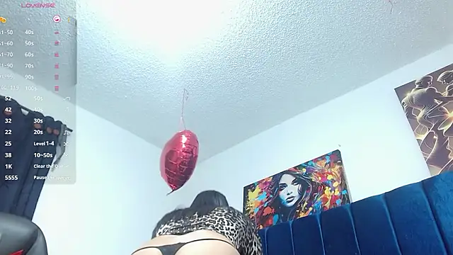 Chat XXX en directo de Bombom_brown1