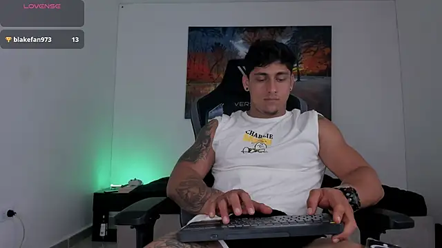 ryanwhite3's Live XXX Chat