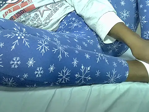 AurelAda 网络视讯表演